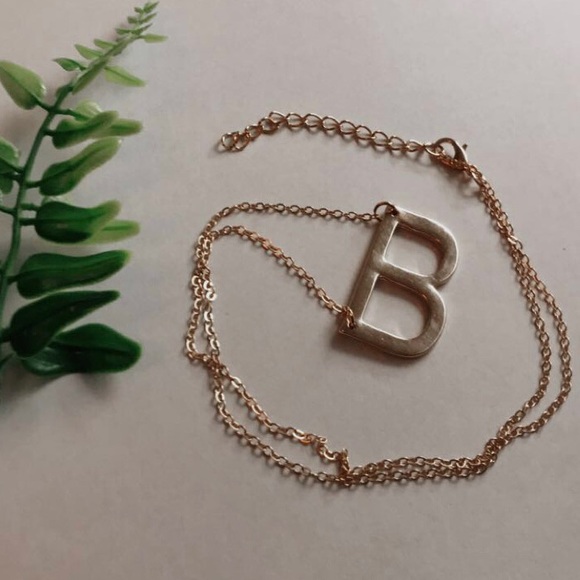 SHEIN Jewelry - “B” Gold Necklace